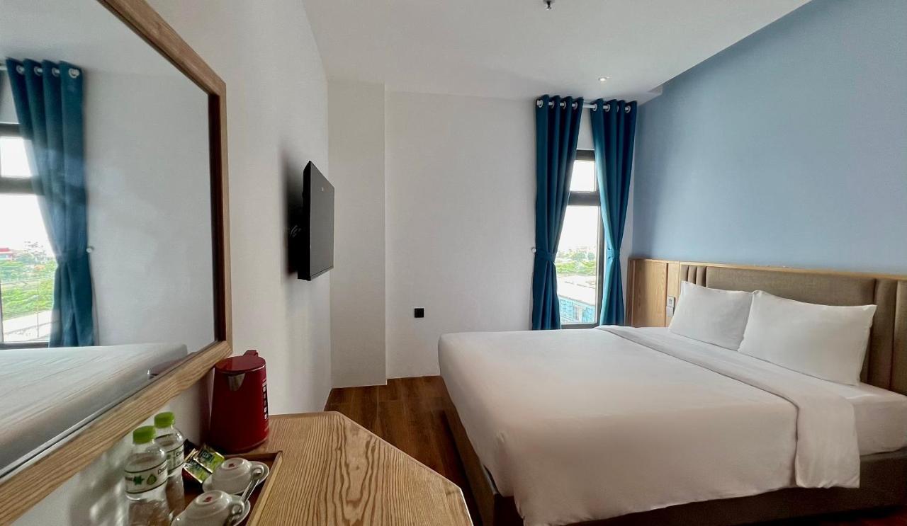 Haven Hut Riverside Hotel Хошимин Екстериор снимка