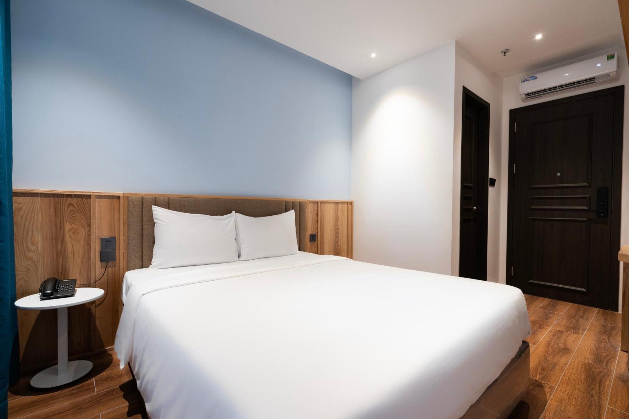 Haven Hut Riverside Hotel Хошимин Екстериор снимка